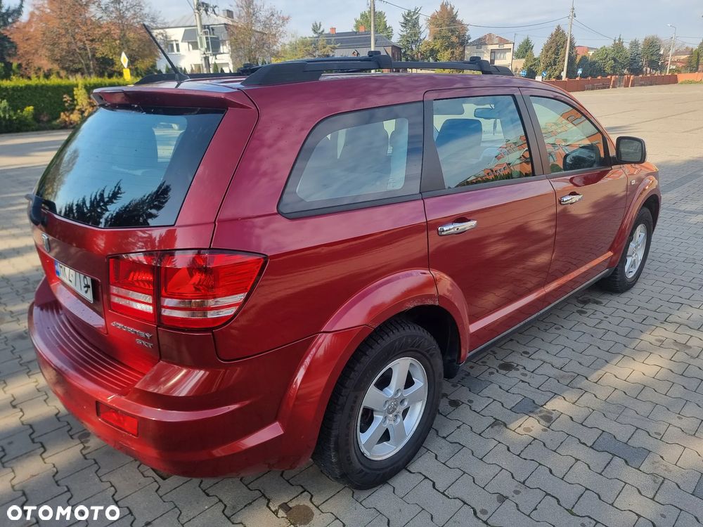 Dodge Journey 2.4 SXT - 11