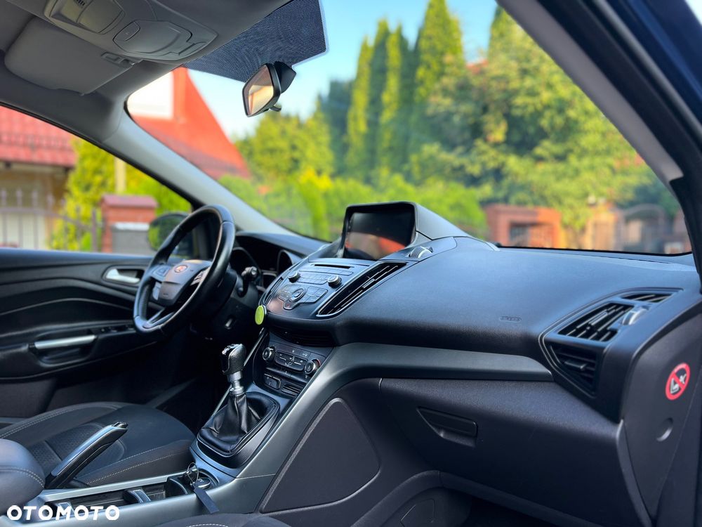 Ford Kuga 1.5 TDCi 2x4 Trend - 31