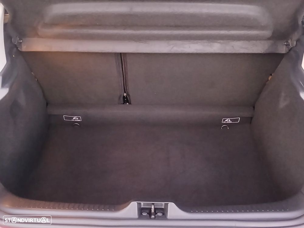 Renault Clio TCe 90 Limited - 27