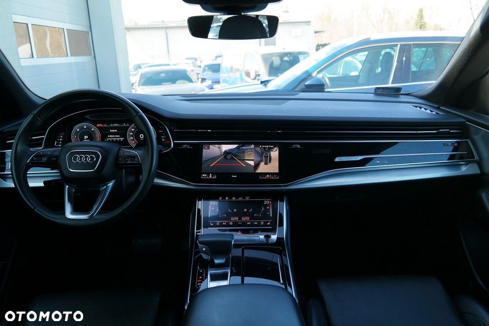 Audi Q8 - 15