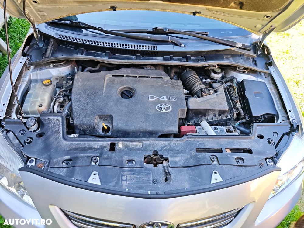 Toyota Corolla - 8