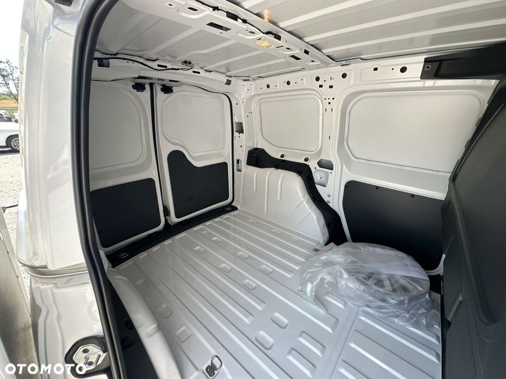 Volkswagen Caddy Cargo, 2,0TDI EU6 SCR 102KM, 6-bieg. manualna, r.o: 2755 mm - 17