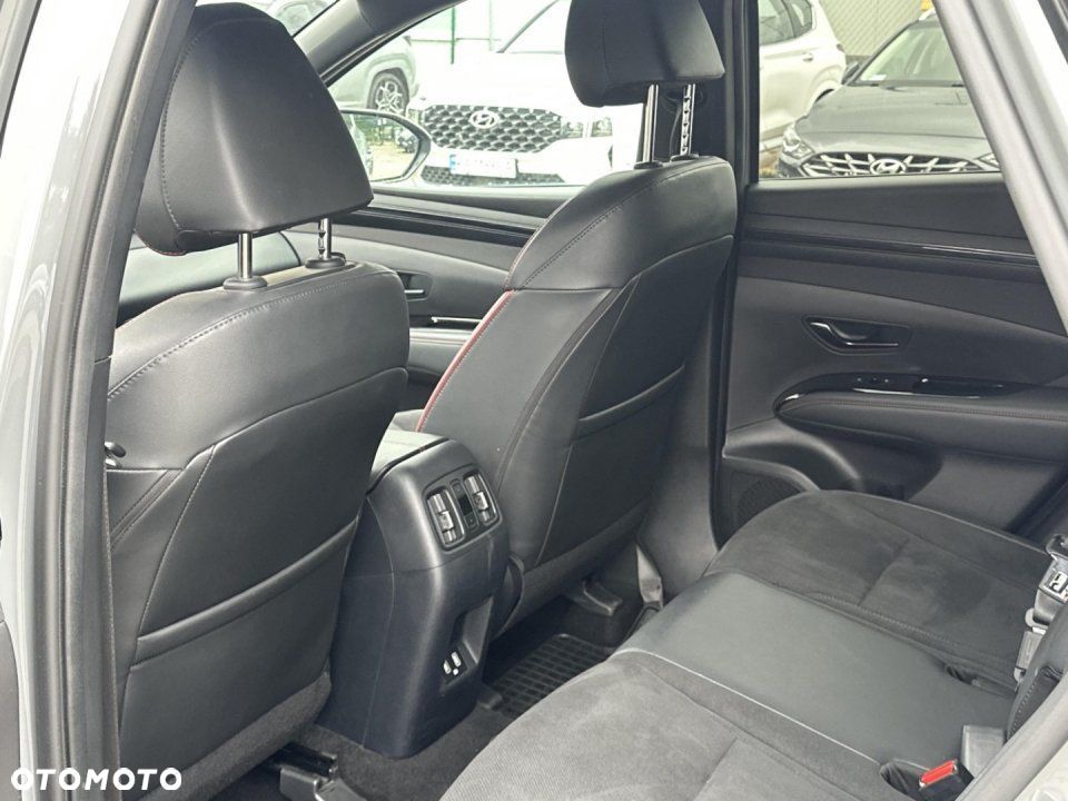 Hyundai Tucson - 11