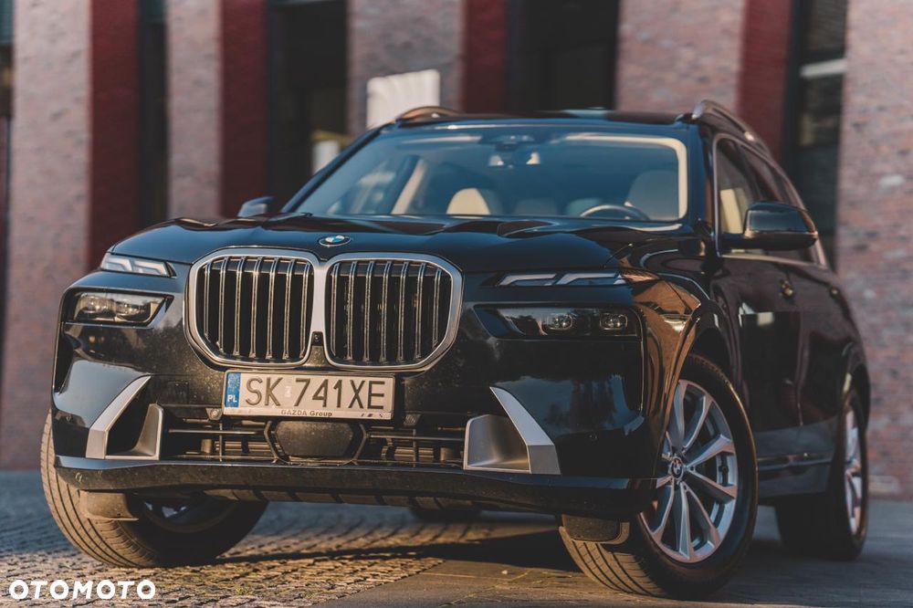 BMW X7 - 11