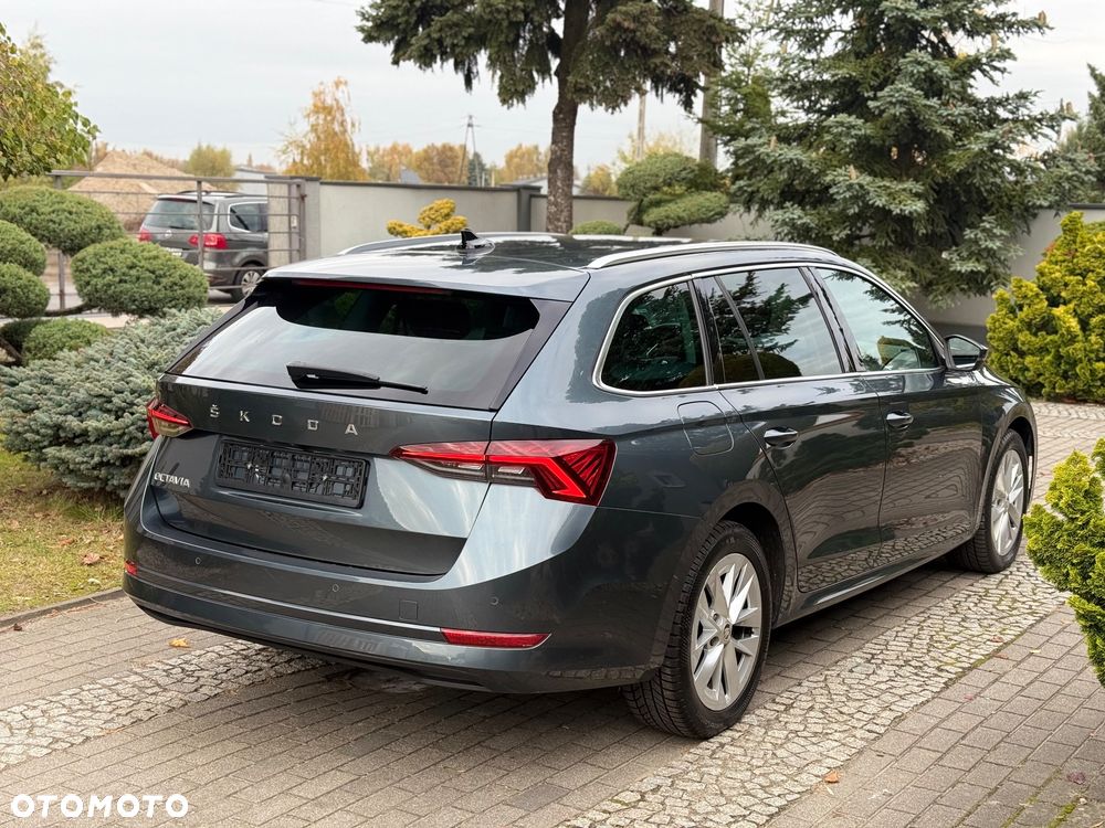 Skoda Octavia 2.0 TDI 4x4 DSG Ambition - 7