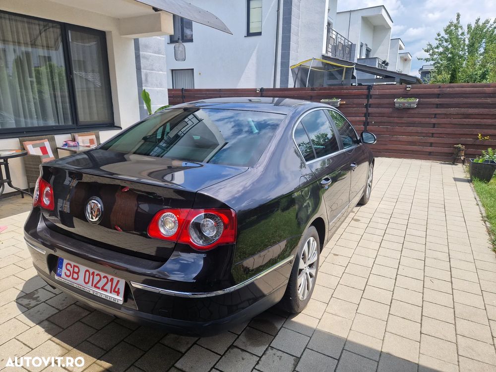 Volkswagen Passat 2.0 TDI DPF BlueMotion Technology Comfortline - 3