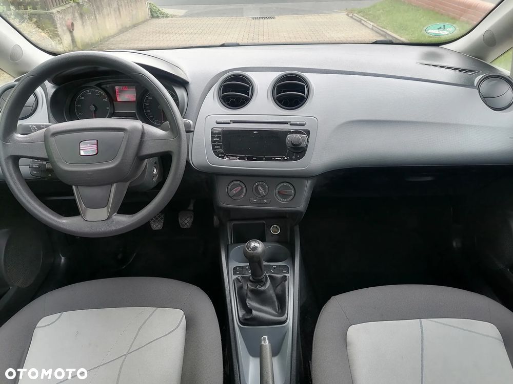 Seat Ibiza 1.4 16V Reference - 11