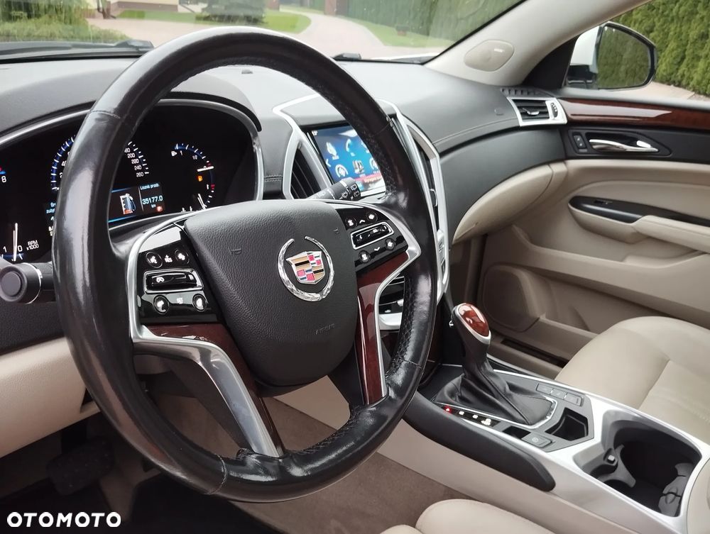 Cadillac SRX 3.6 V6 AWD Sport Luxury - 27