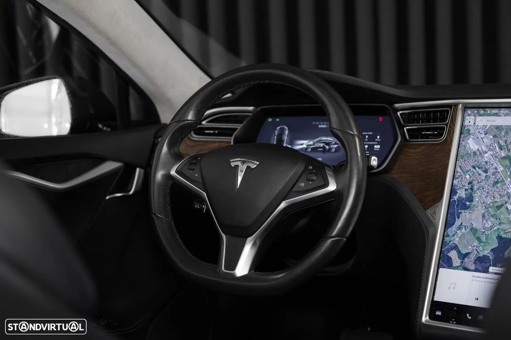 Tesla Model S 100D - 12