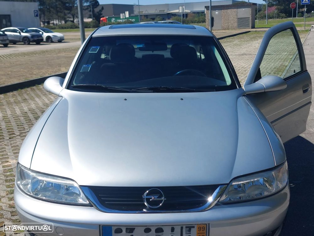 Opel Vectra - 11