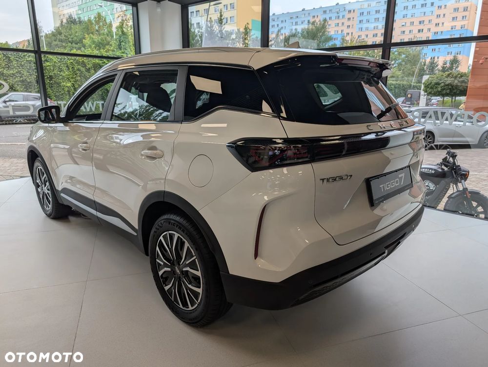 Chery Tiggo 7 1.6 T-GDI Essential DCT - 6