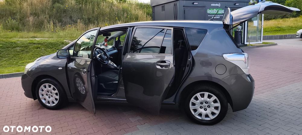 Toyota Verso 1.8 Sol 7os MS - 14