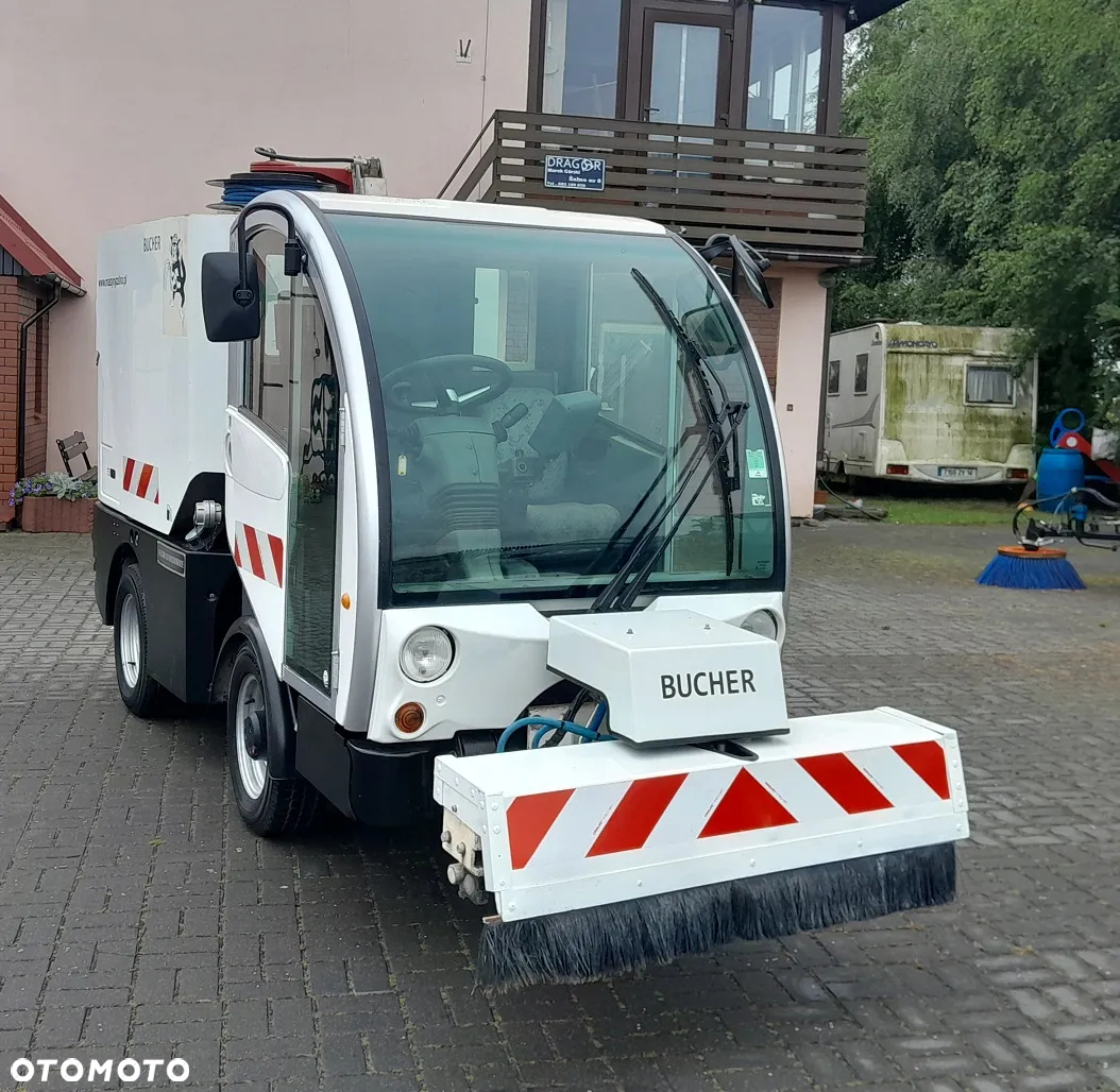 Inny Bucher City Lav 2020 - 11