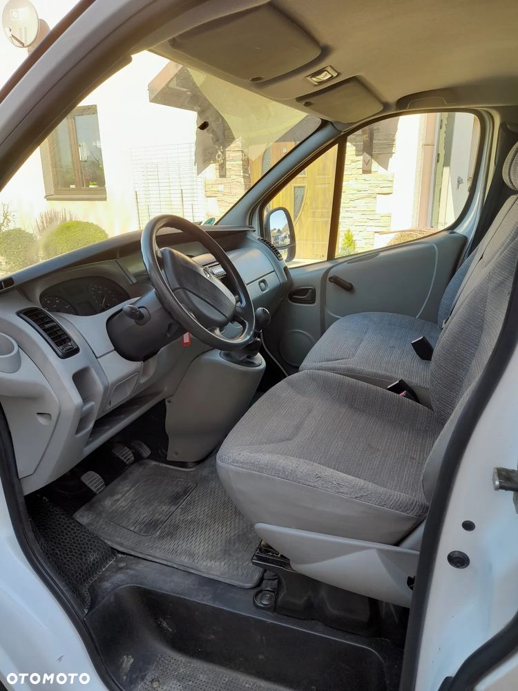 Renault TRAFIC - 5