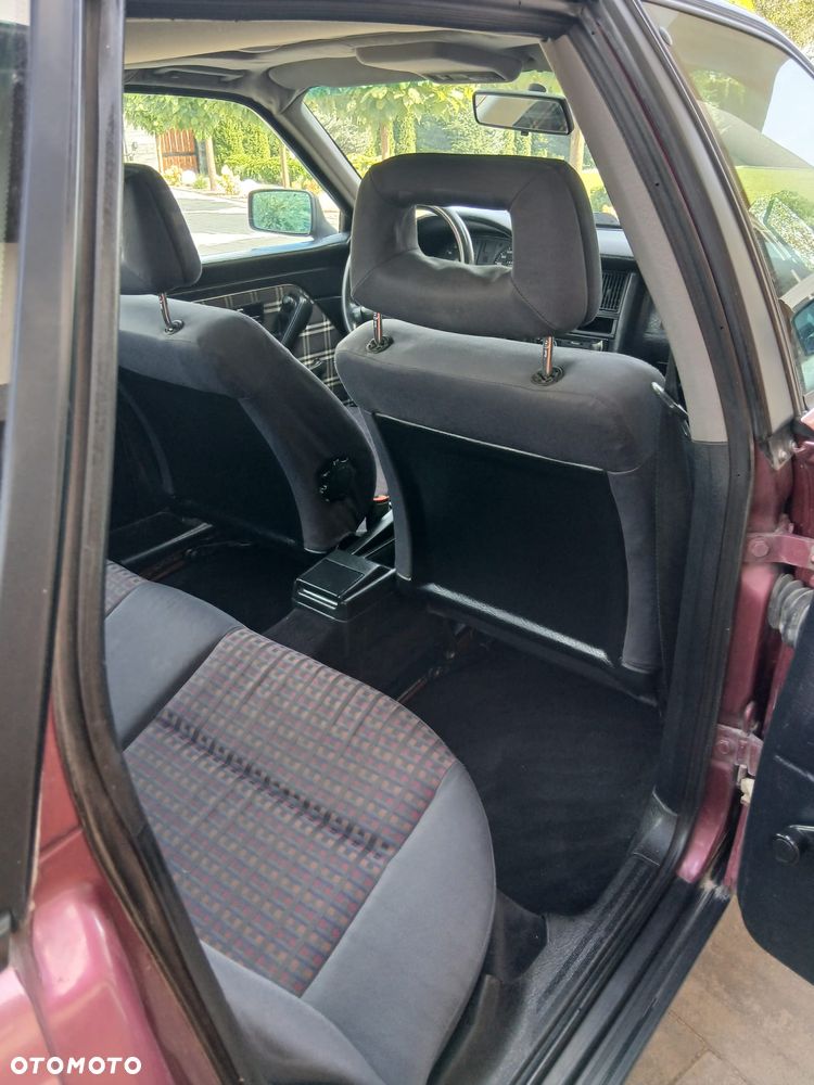 Audi 80 2.0 E - 6