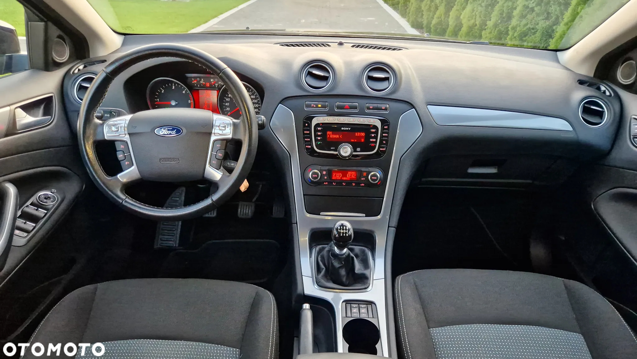 Ford Mondeo 1.6 TDCi Titanium - 6