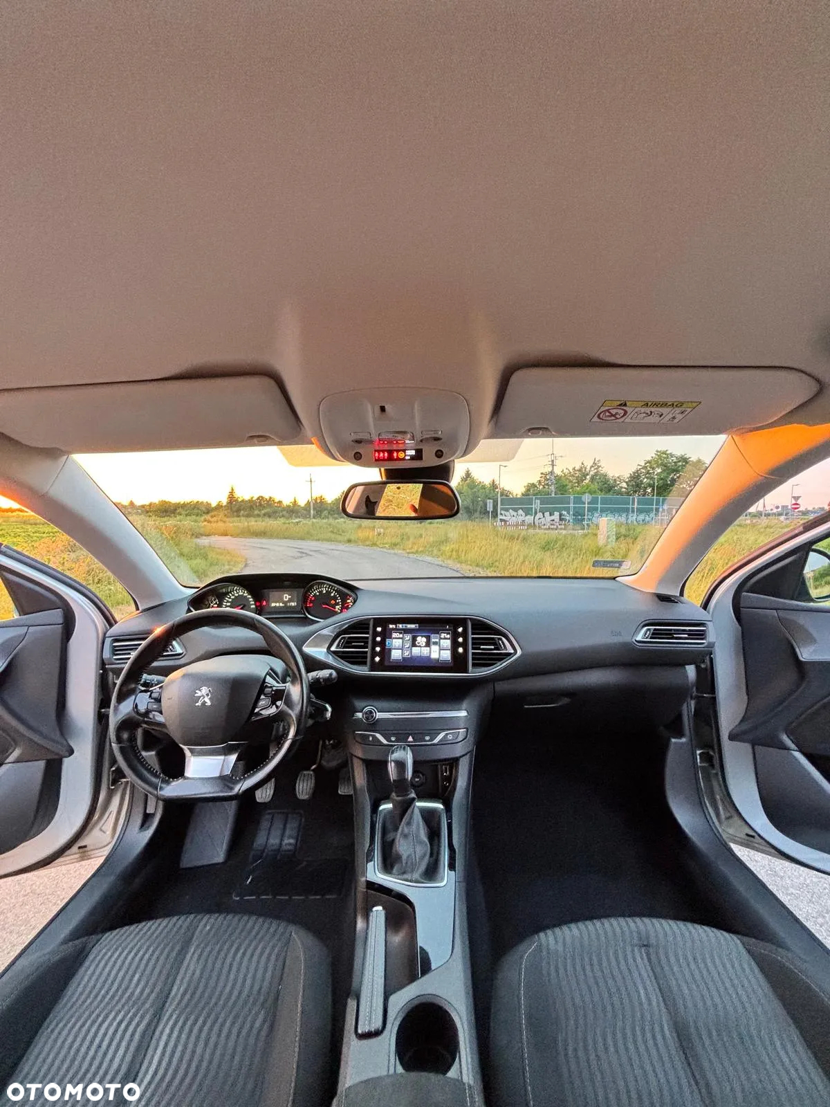 Peugeot 308 SW 1.6 BlueHDi Business Line S&S - 13