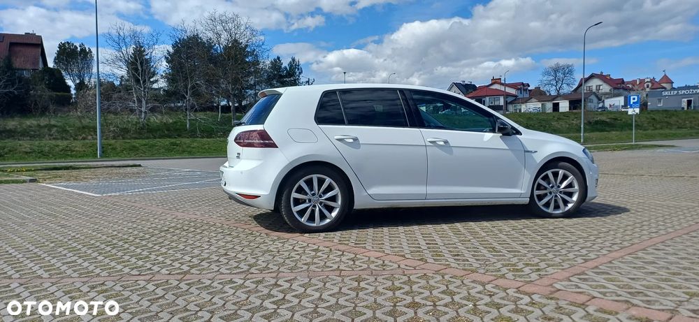 Volkswagen Golf 1.4 TSI BMT Highline - 12