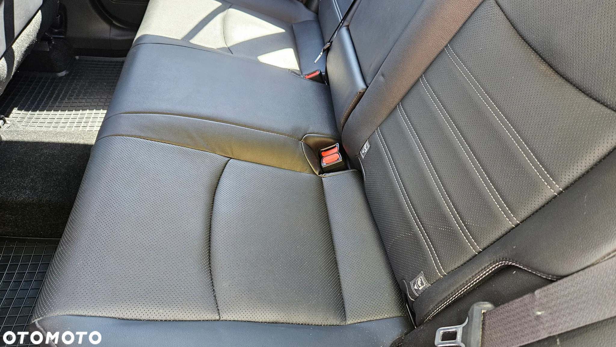 Toyota RAV4 2.5 Hybrid Executive 4x4 - 12