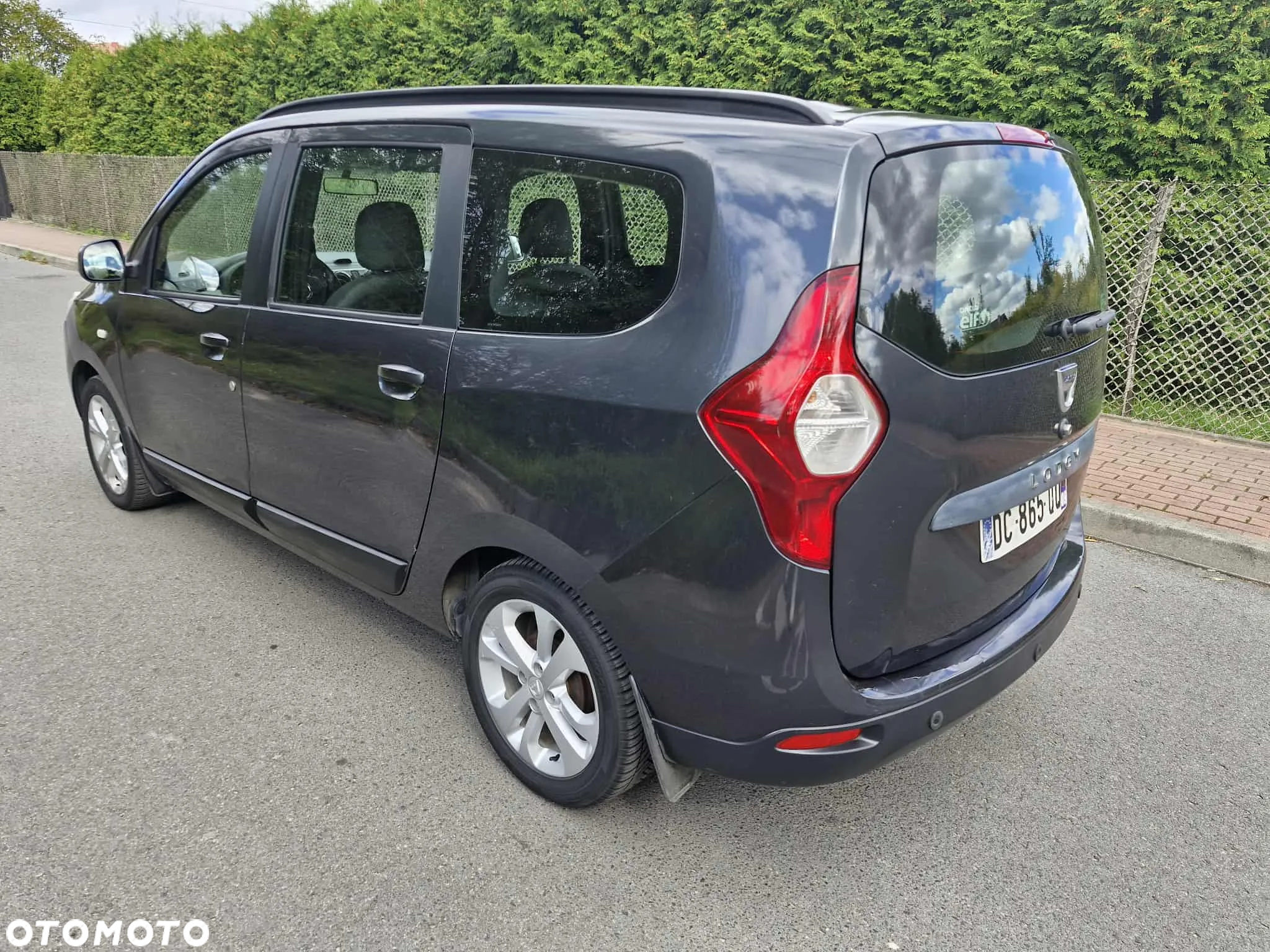 Dacia Lodgy 1.2 TCe Laureate - 4