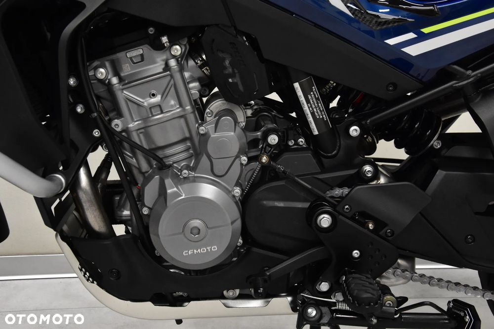 CFMoto MT - 29