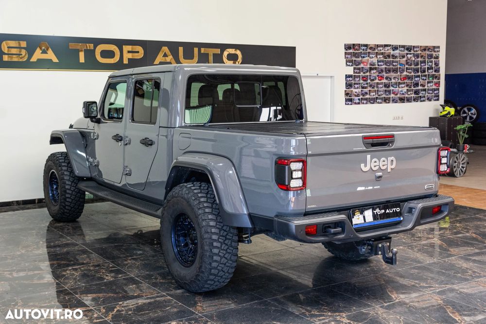Jeep Gladiator 3.0L V6 Diesel AT8 4x4 264 CP Overland - 17