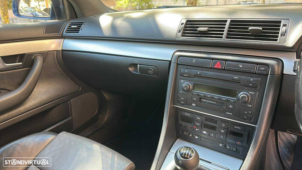 Audi A4 Avant 2.0 T FSI - 21