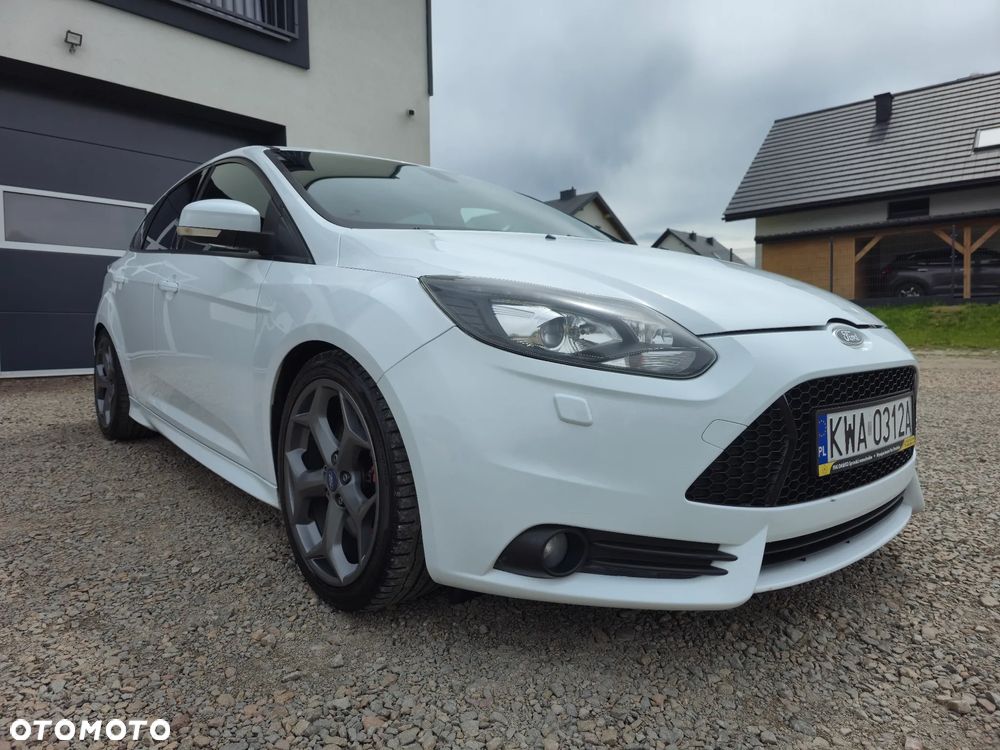 Ford Focus - 14