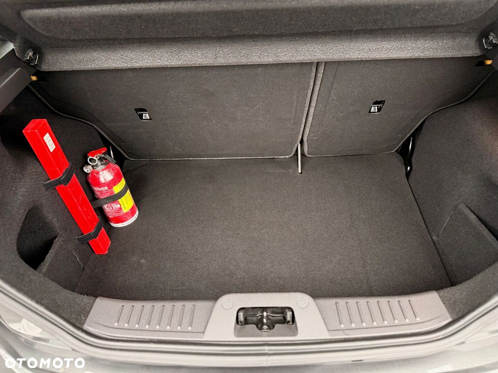 Ford Fiesta 1.25 Silver X Plus EU6 - 17