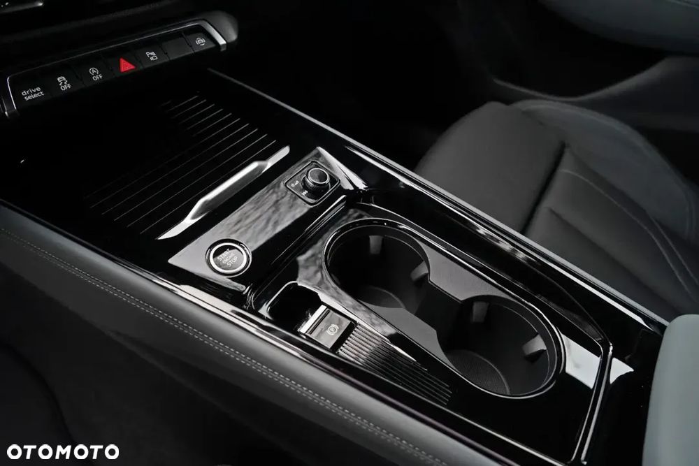 Audi Q3 TFSI mHEV 110 kW S tronic - 19