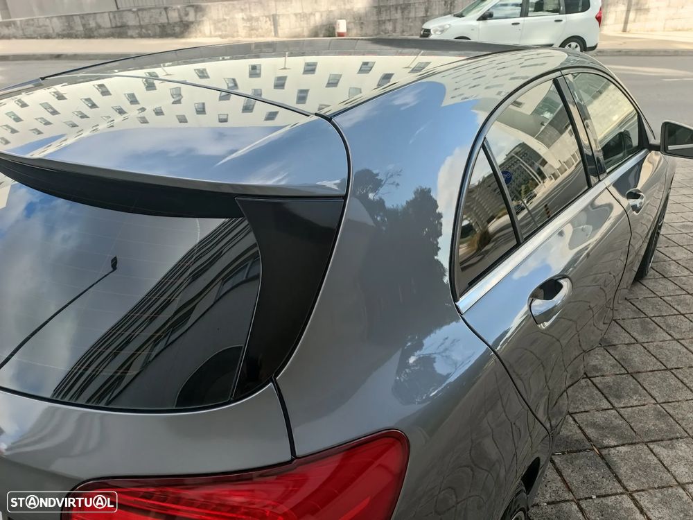 Mercedes-Benz A 180 d Urban - 10