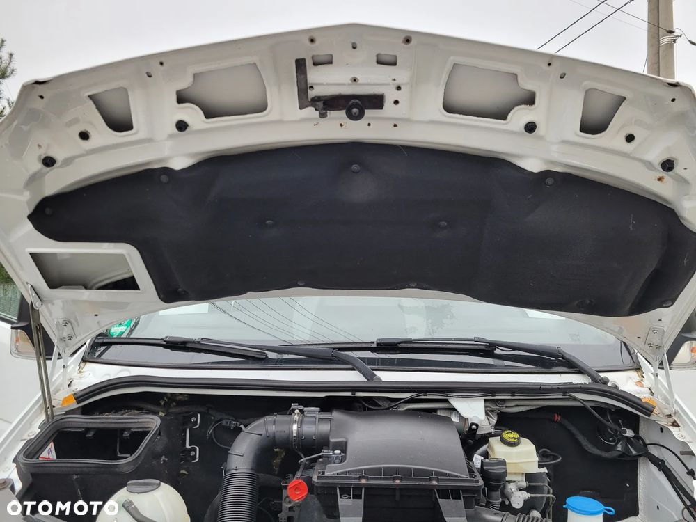 Mercedes-Benz Sprinter - 32