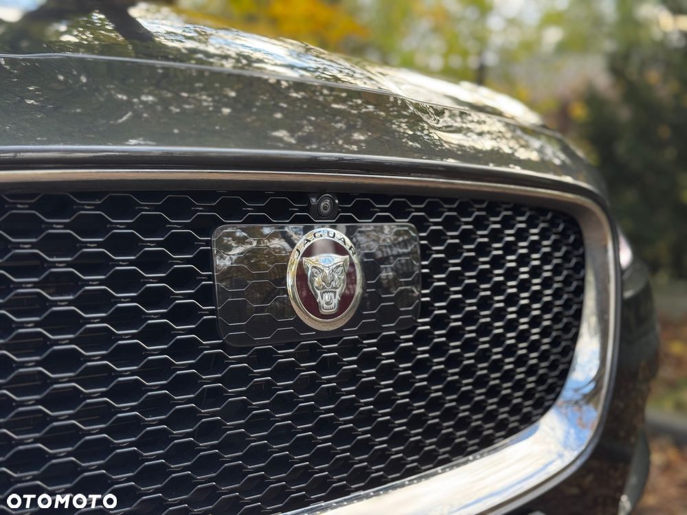 Jaguar F-Pace 2.0 i4P AWD Portfolio - 6