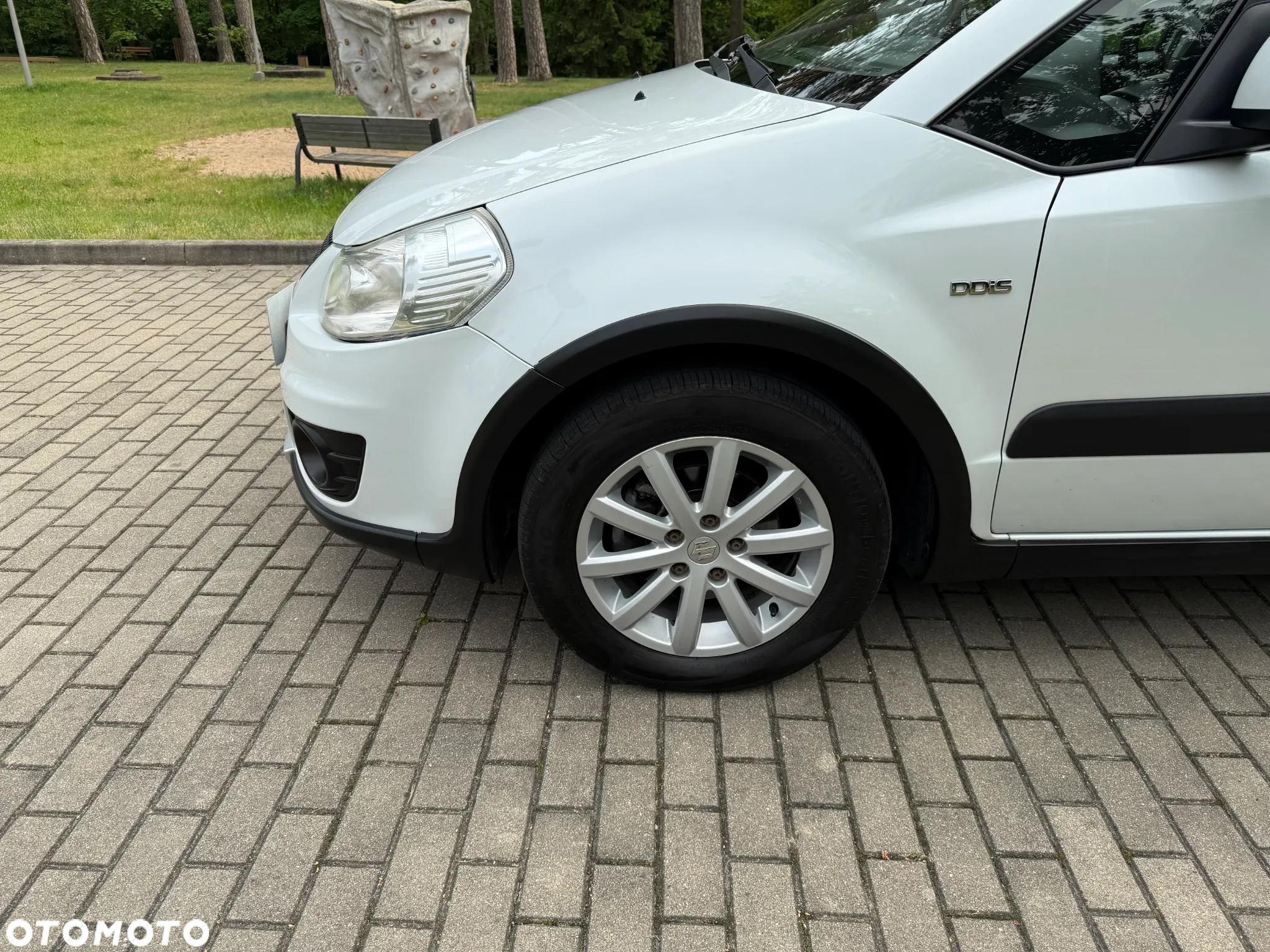 Suzuki SX4 2.0 DDiS Comfort 4WD - 11