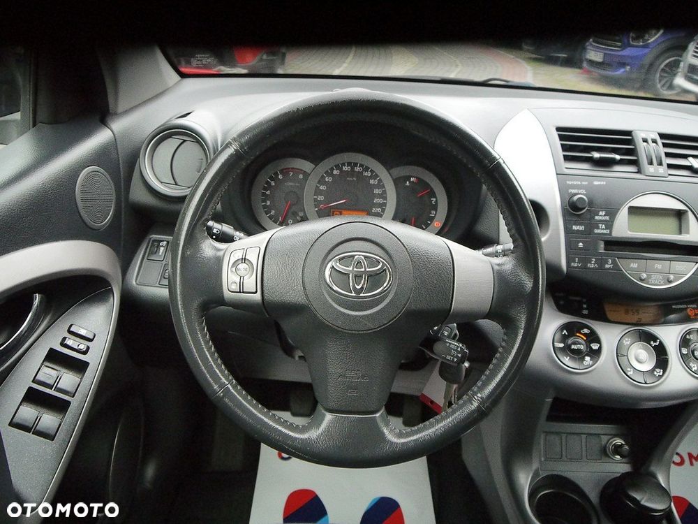Toyota RAV4 2.0 VVT-i Luna - 15