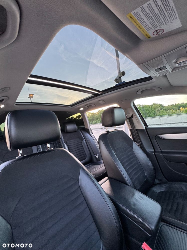 Volkswagen Passat 2.0 TDI Highline DSG - 13