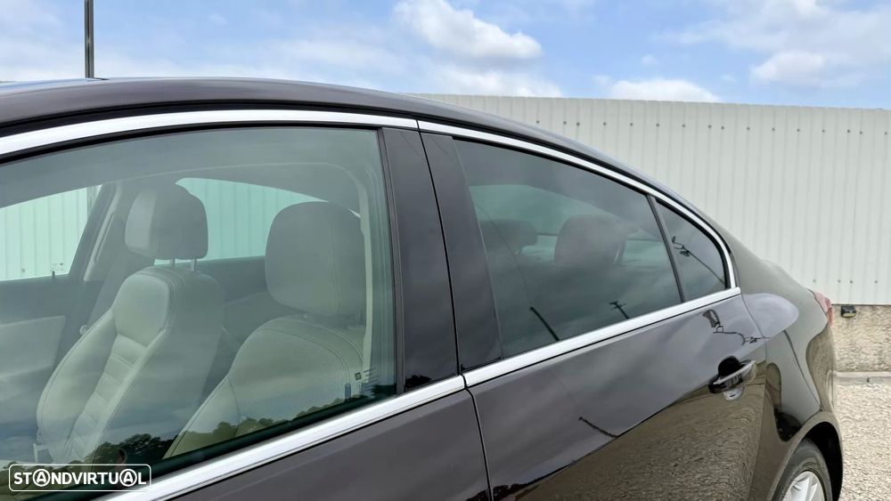Opel Insignia 2.0 CDTI executive S/S - 12