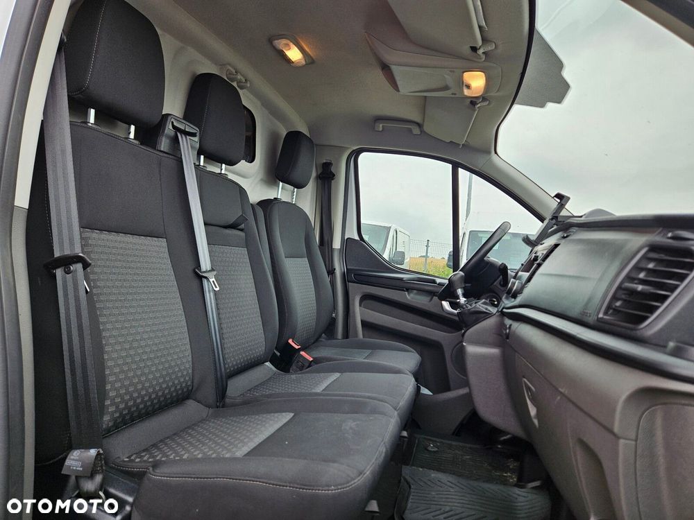 Ford transit-custom L2H1 *46999zł NETTO* Zabudowa warsztatowa 2.0TdCi/131KM - 32
