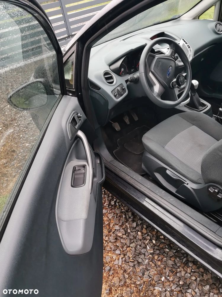 Ford Fiesta 1.6 TDCI Connection - 6