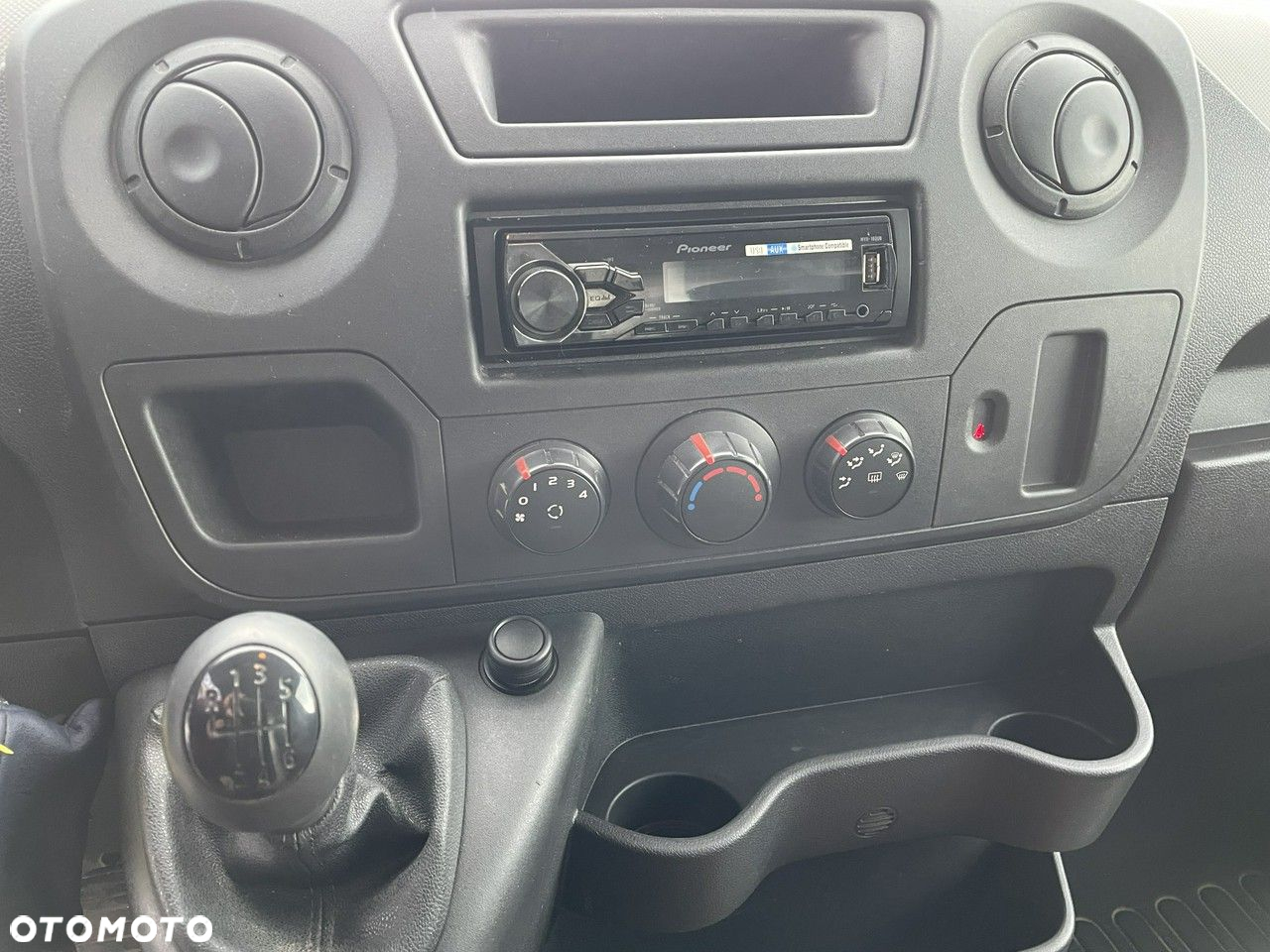Renault Master - 24