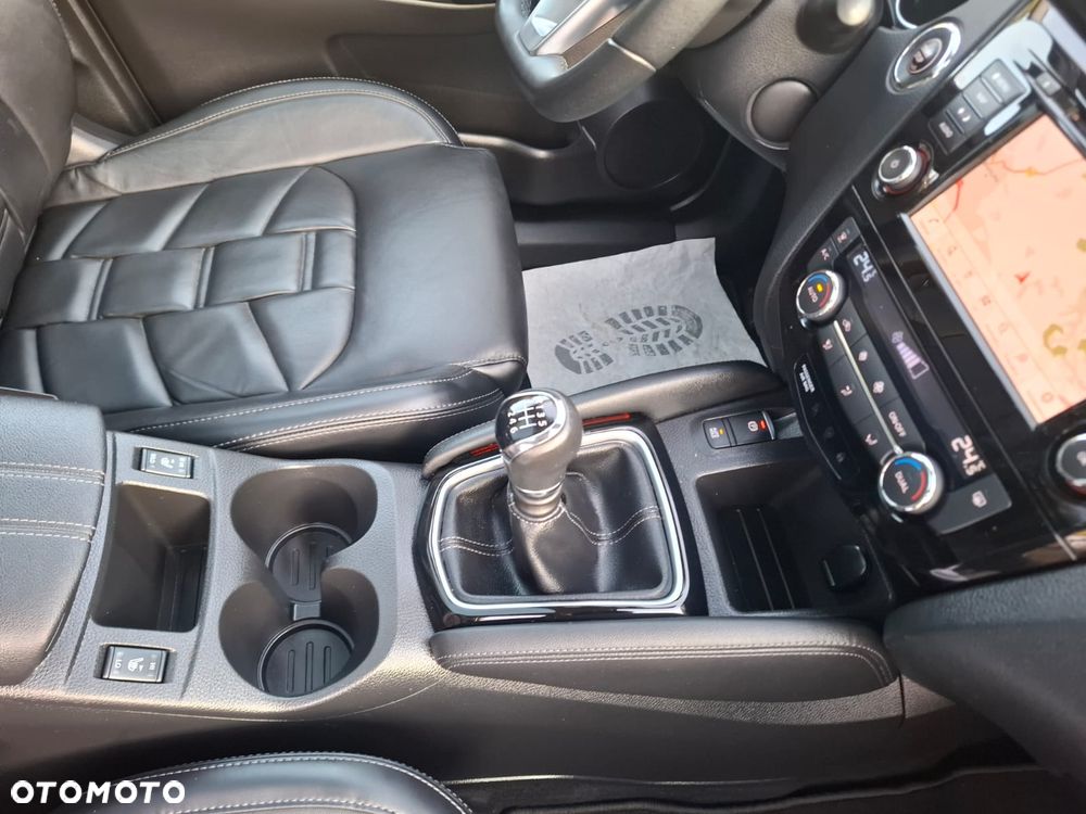 Nissan Qashqai 1.3 DIG-T MHEV N-Connecta - 36