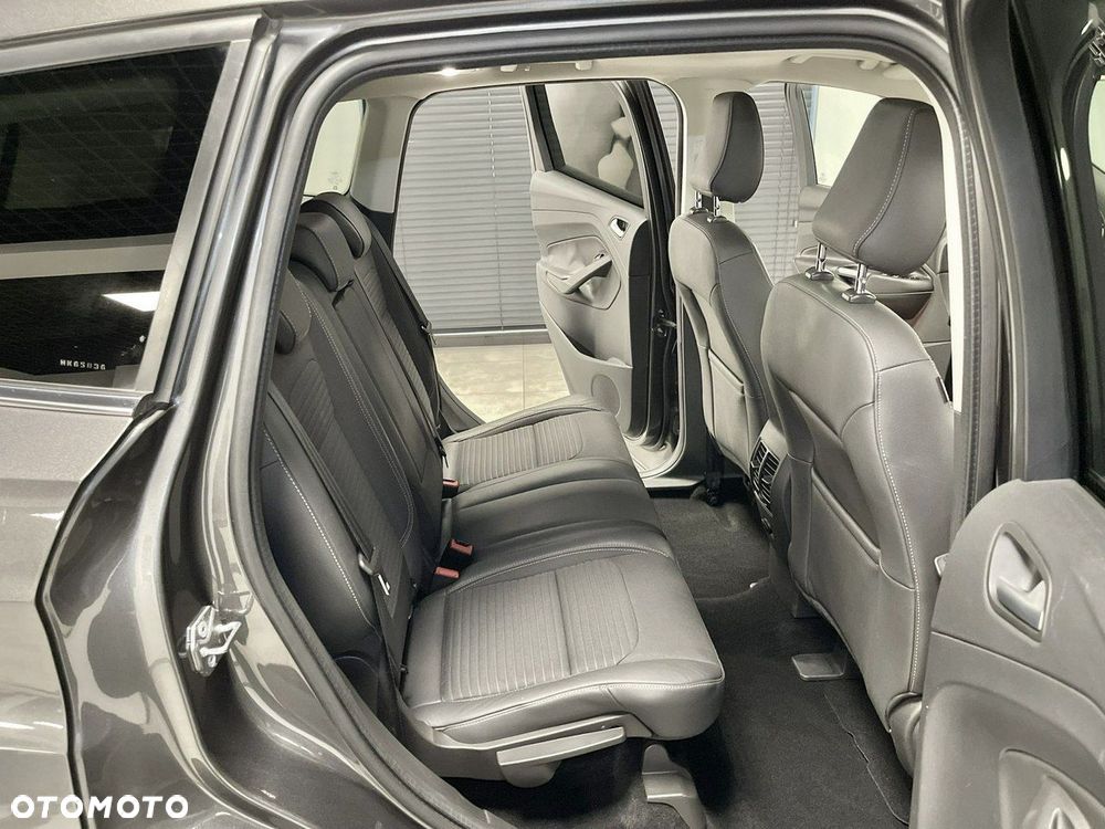 Ford Kuga 2.0 TDCi 4x4 Individual - 39