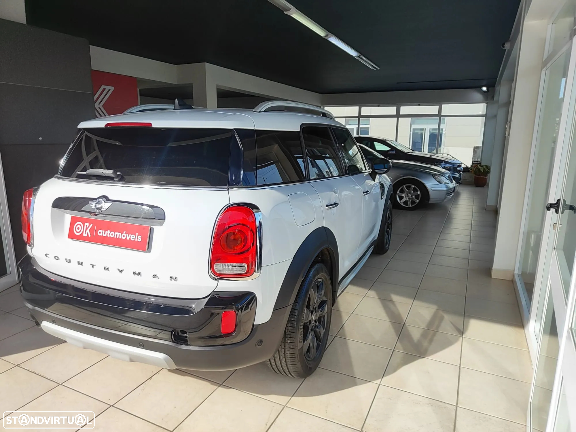 MINI Countryman One D - 11
