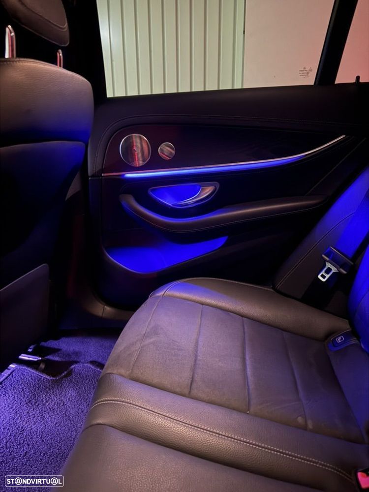 Mercedes-Benz E 300 de 9G-TRONIC AMG Line - 9