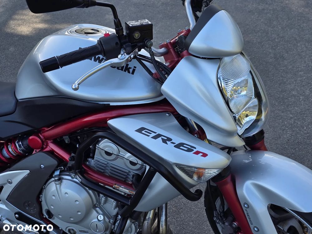 Kawasaki ER - 15