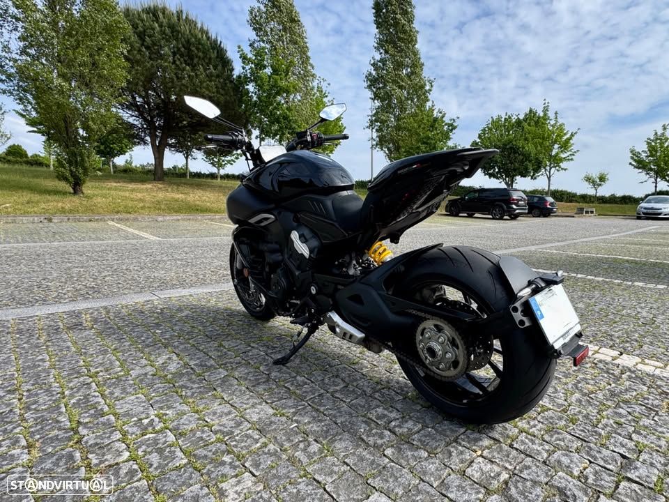 Ducati Diavel V4 Thrilling Black - 7