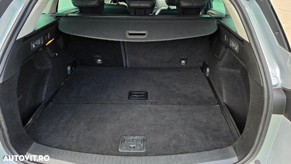 Renault Megane TCe 140 GPF EDC INTENS - 15
