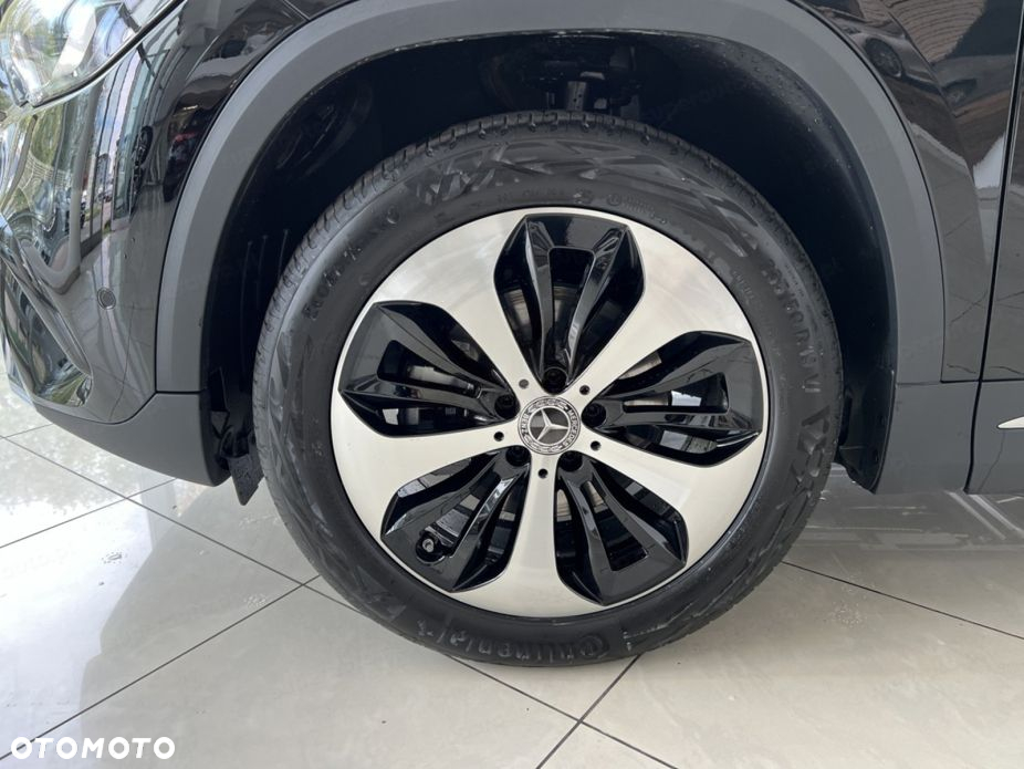 Mercedes-Benz GLA 200 Progressive - 13