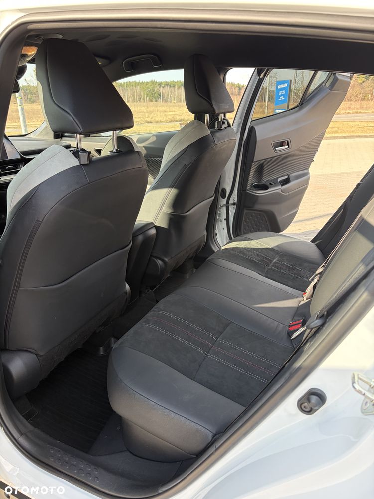 Toyota C-HR 1.8 Hybrid GPF GR Sport - 18