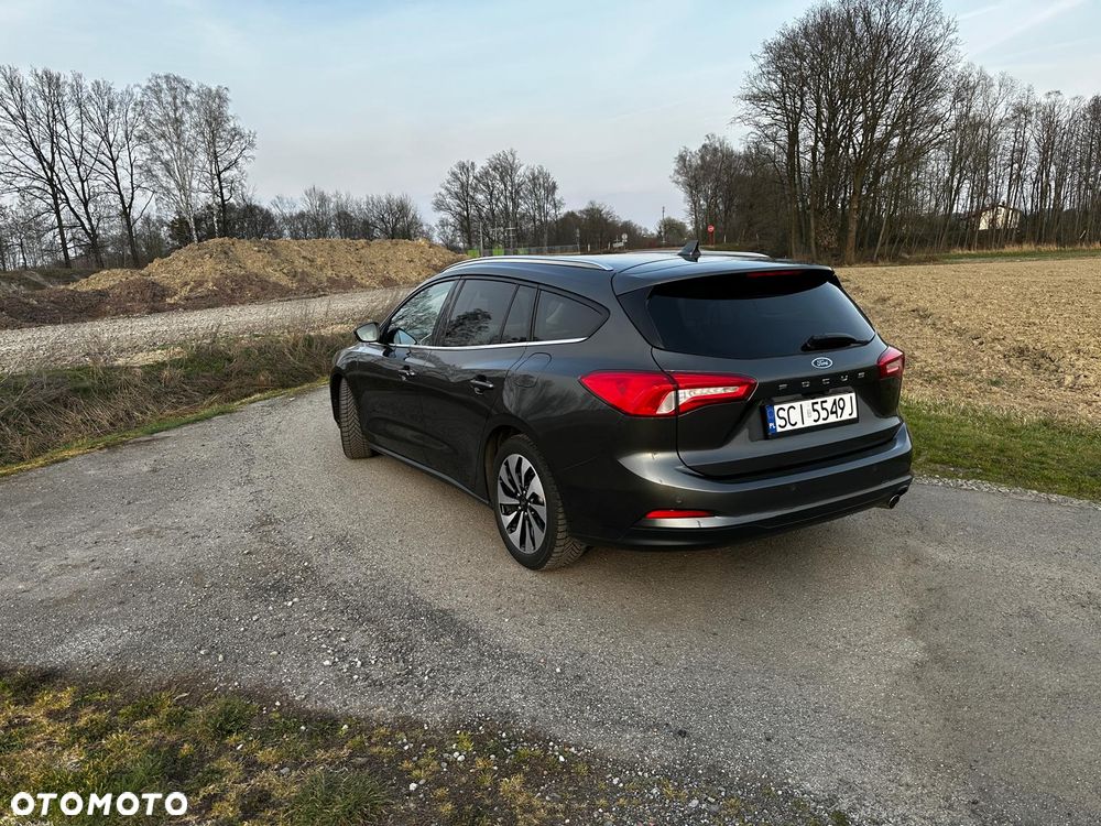 Ford Focus 1.5 EcoBlue Start-Stopp-System TITANIUM - 3